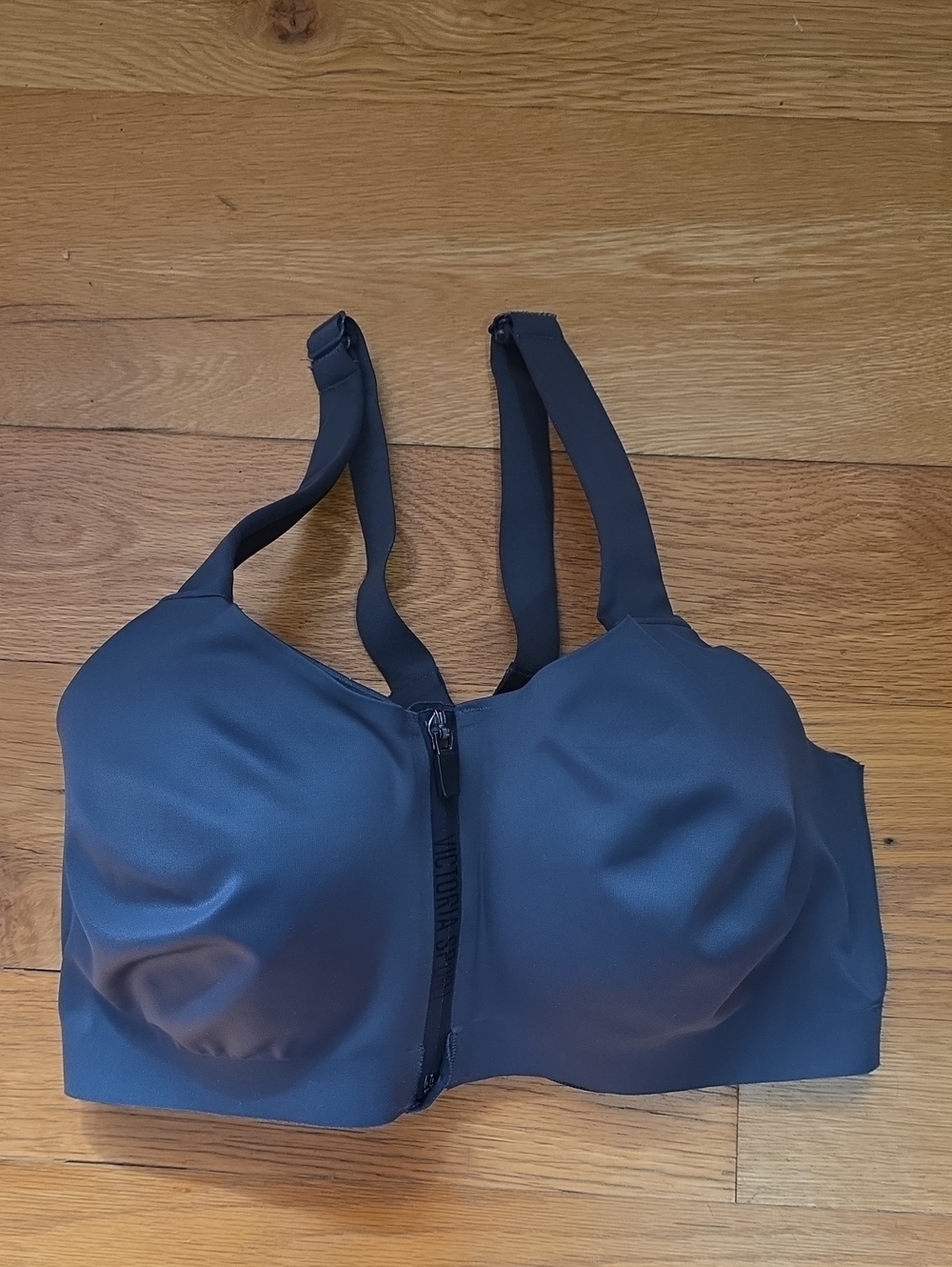 Victoria's Secret Sport Incredible Knockout Ultra Max Sports Bra Charcoal Gray